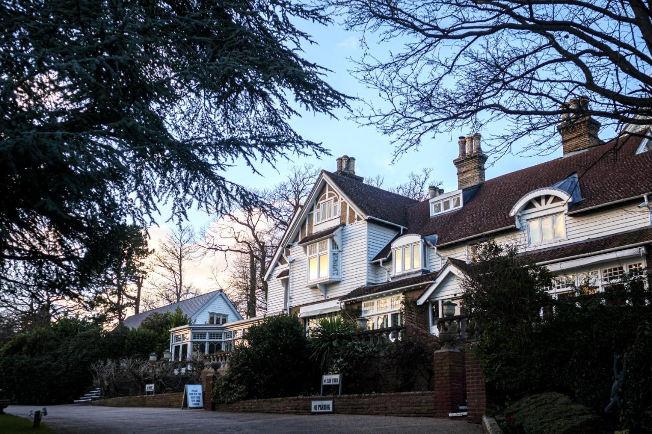 Rowhill Grange Hotel & Utopia Spa Dartford Exterior photo