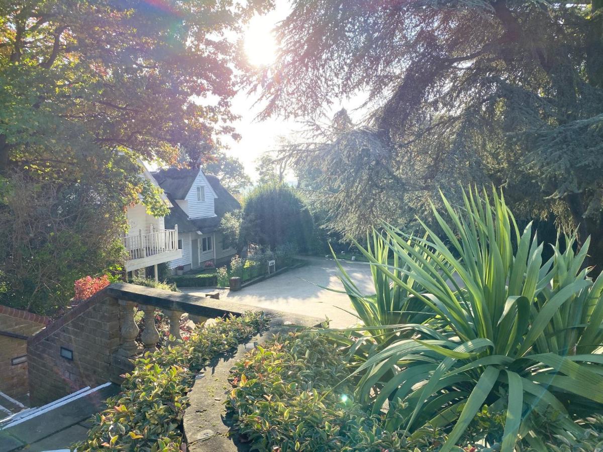 Rowhill Grange Hotel & Utopia Spa Dartford Exterior photo